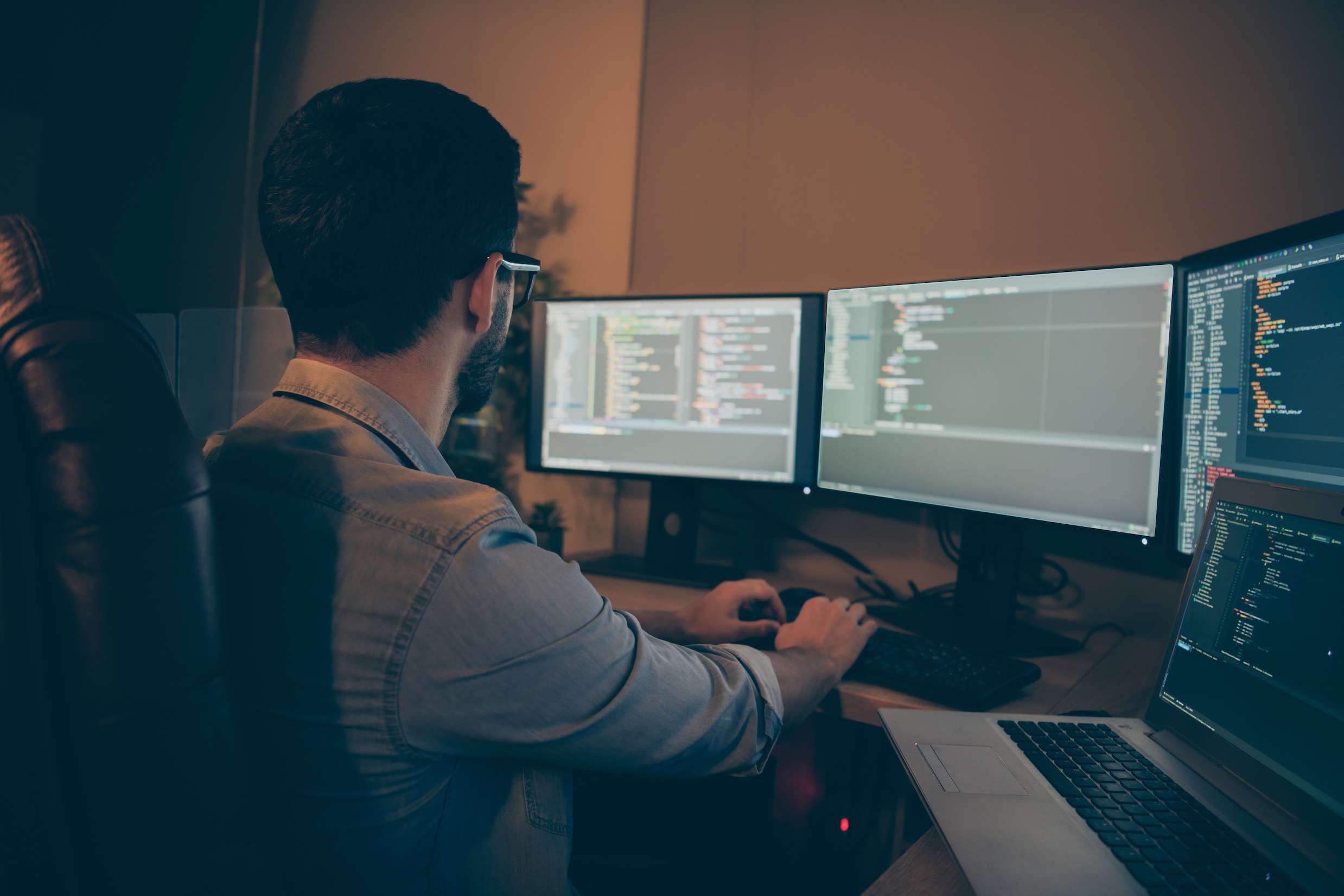 Cloud Site Reliability Engineering Image